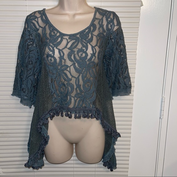 Secret Garden Lace Top - Picture 1 of 9